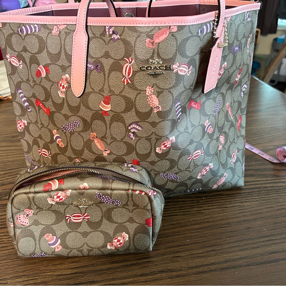 Coach candy tote with make up bag